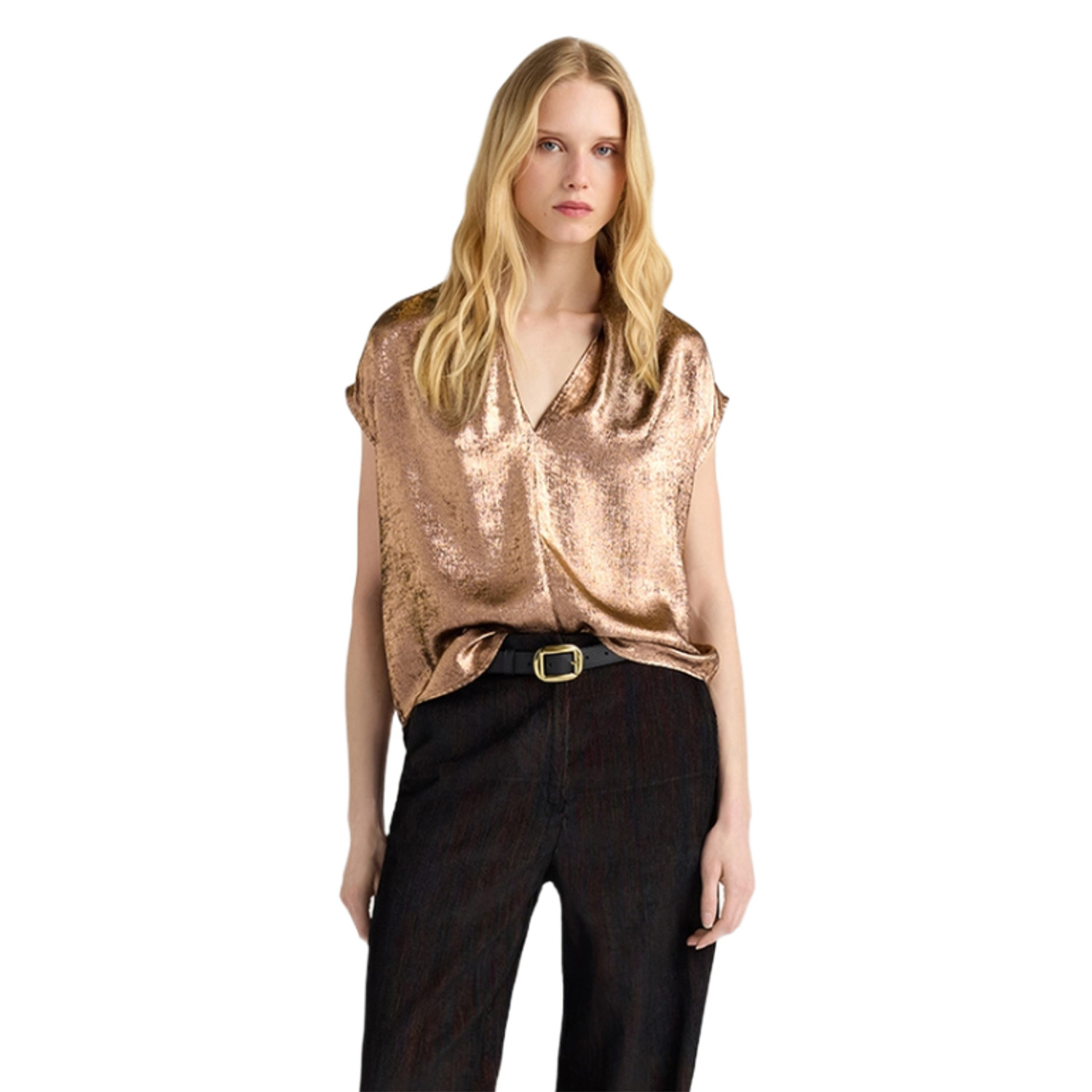 momoni_top_hildra_brons