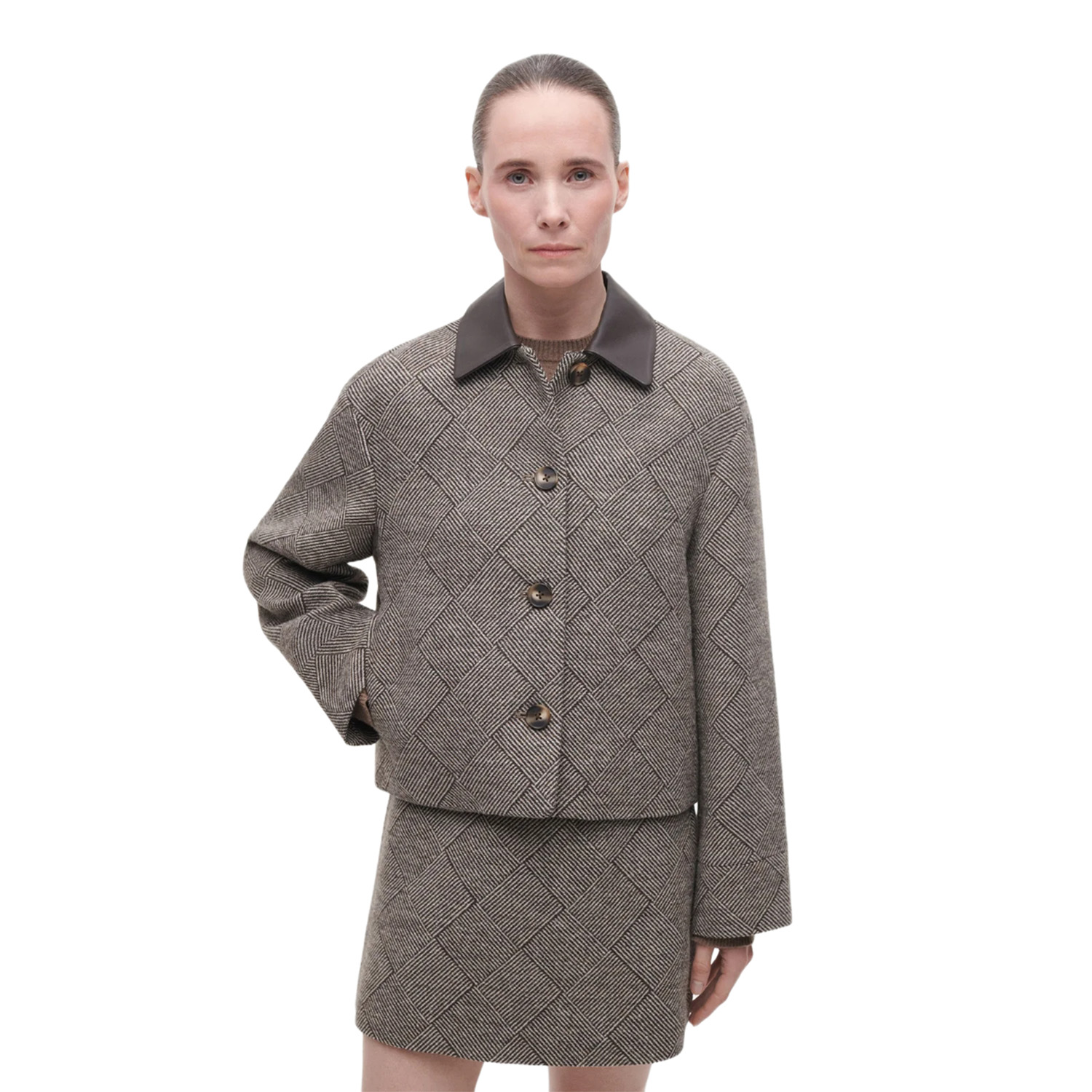 studio_ar_jas_nicolina_grijs_bruin