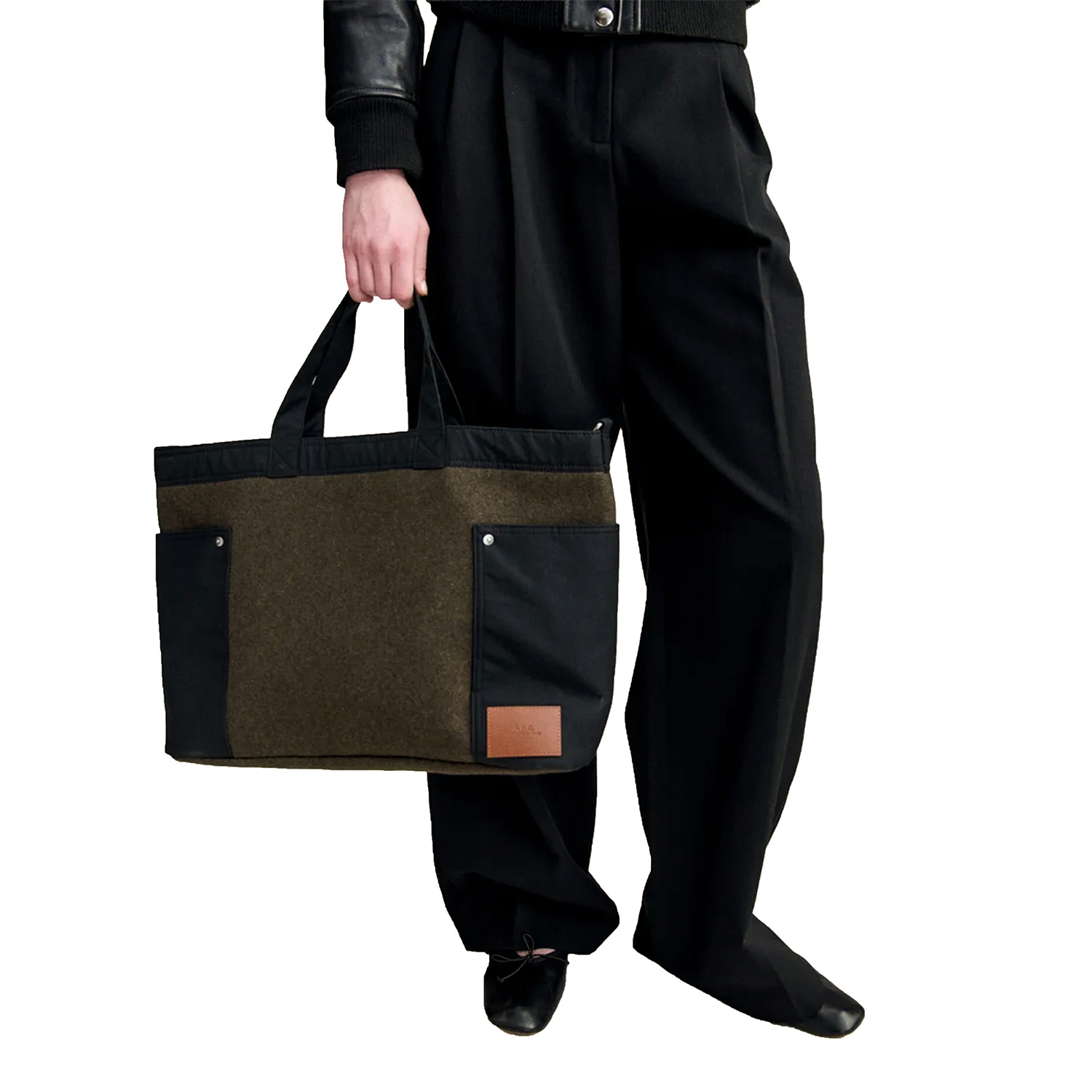 a_p_c_tote_bag_cabas_jardin_khaki_zwart
