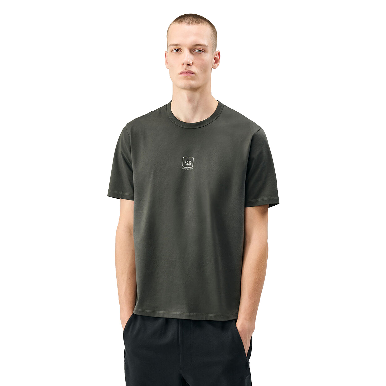 c_p_company_t_shirt_metropolis_donkergroen_21clts011a_006370p